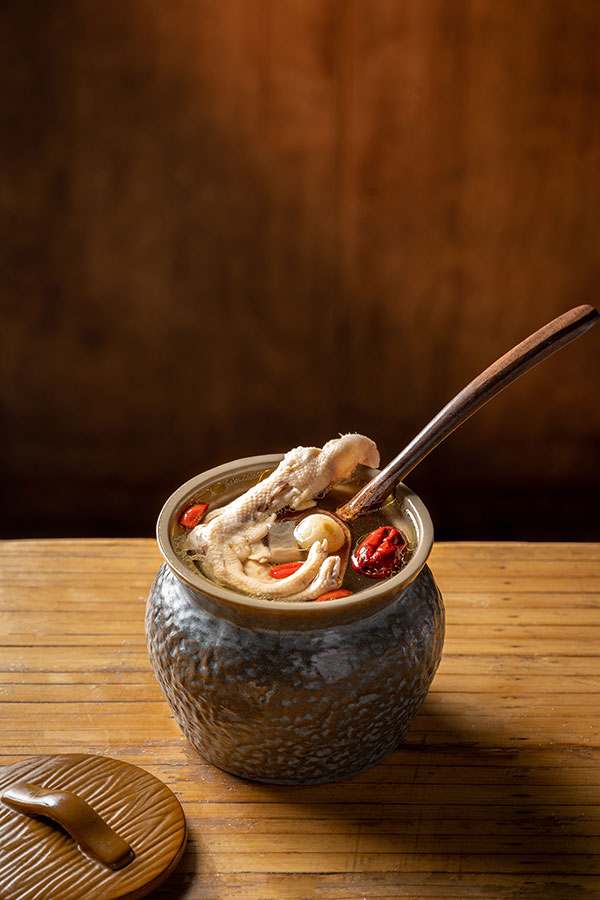 苦藠酸萝卜鸭掌汤